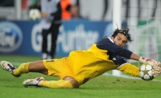 米兰体育网页版-范弗利特爆发引燃快船，连续得分狂潮彻底压制开拓者