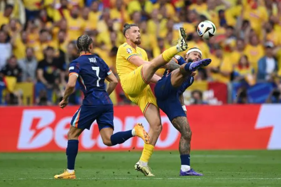 罗马尼亚客场-战胜摩洛哥，晋级欧洲杯的简单介绍