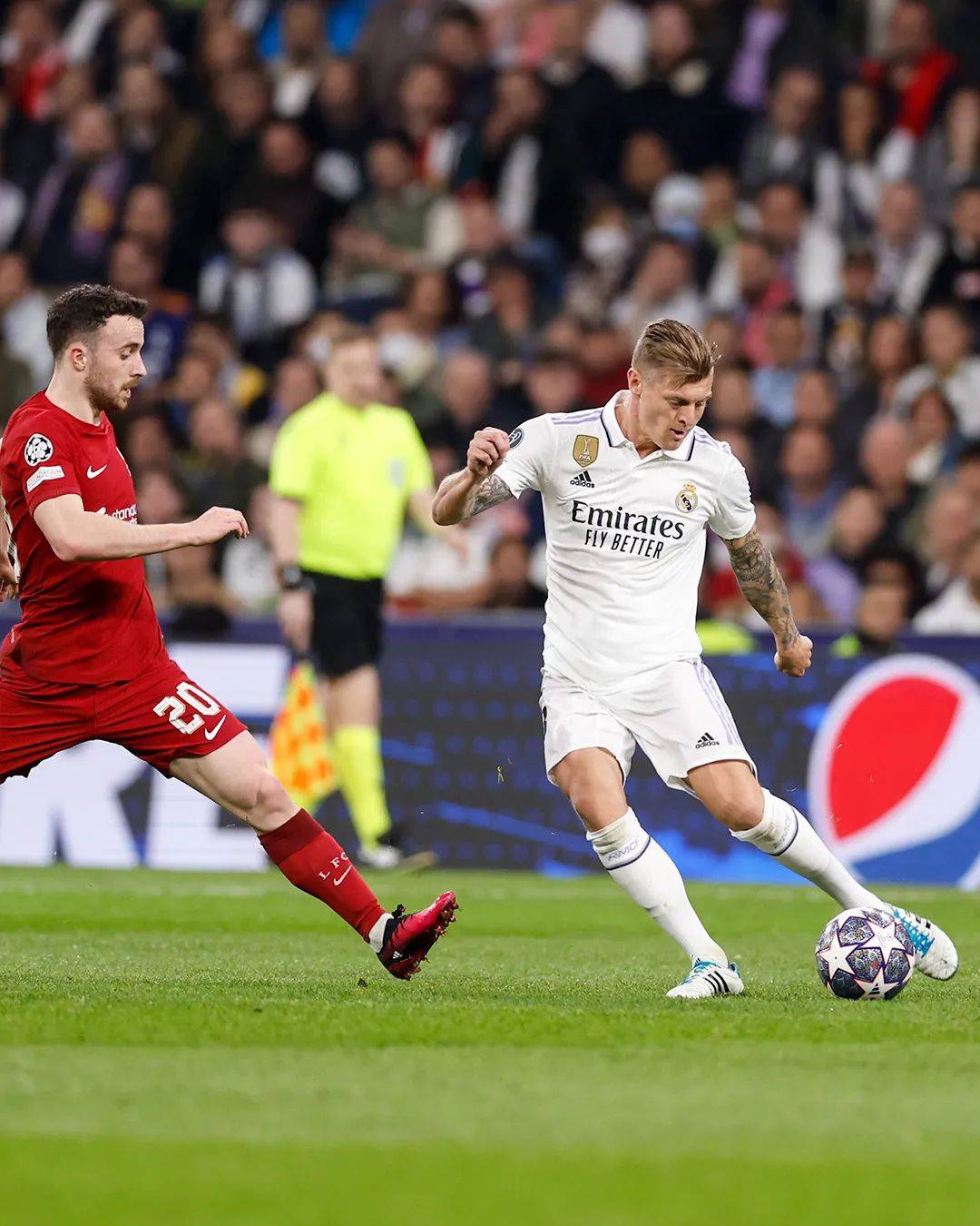 关于美国险胜利物浦，本泽马扛起全队的信息